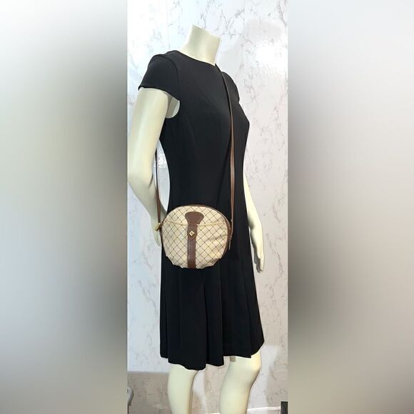 NWOT Bally Canteen - Picture 2 of 10